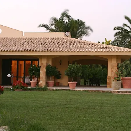 Disio Hotel 4*